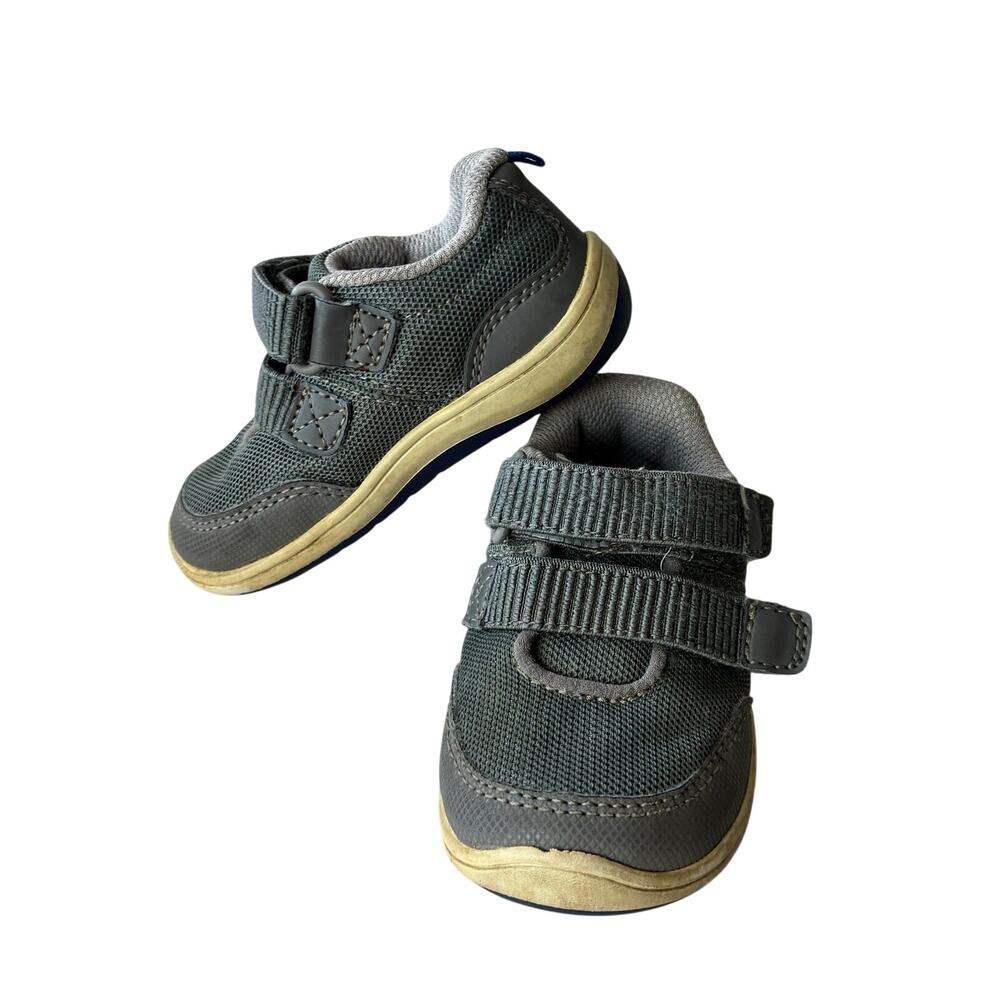 Stride Rite Dash Sneakers Boy's 5.5 Grey Double Strap Casual Active Walking